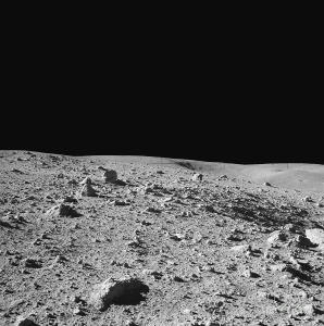 1444923418_2-lunar-surface-of-earths-moon-stocktrek-images